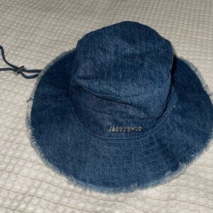 Jacquemus Bucket Hat